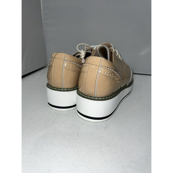 Dadawen NWT Beige Patent Wingtip Oxford Shoes Women’s Size 41 (9.5 US) - Picture 3 of 13